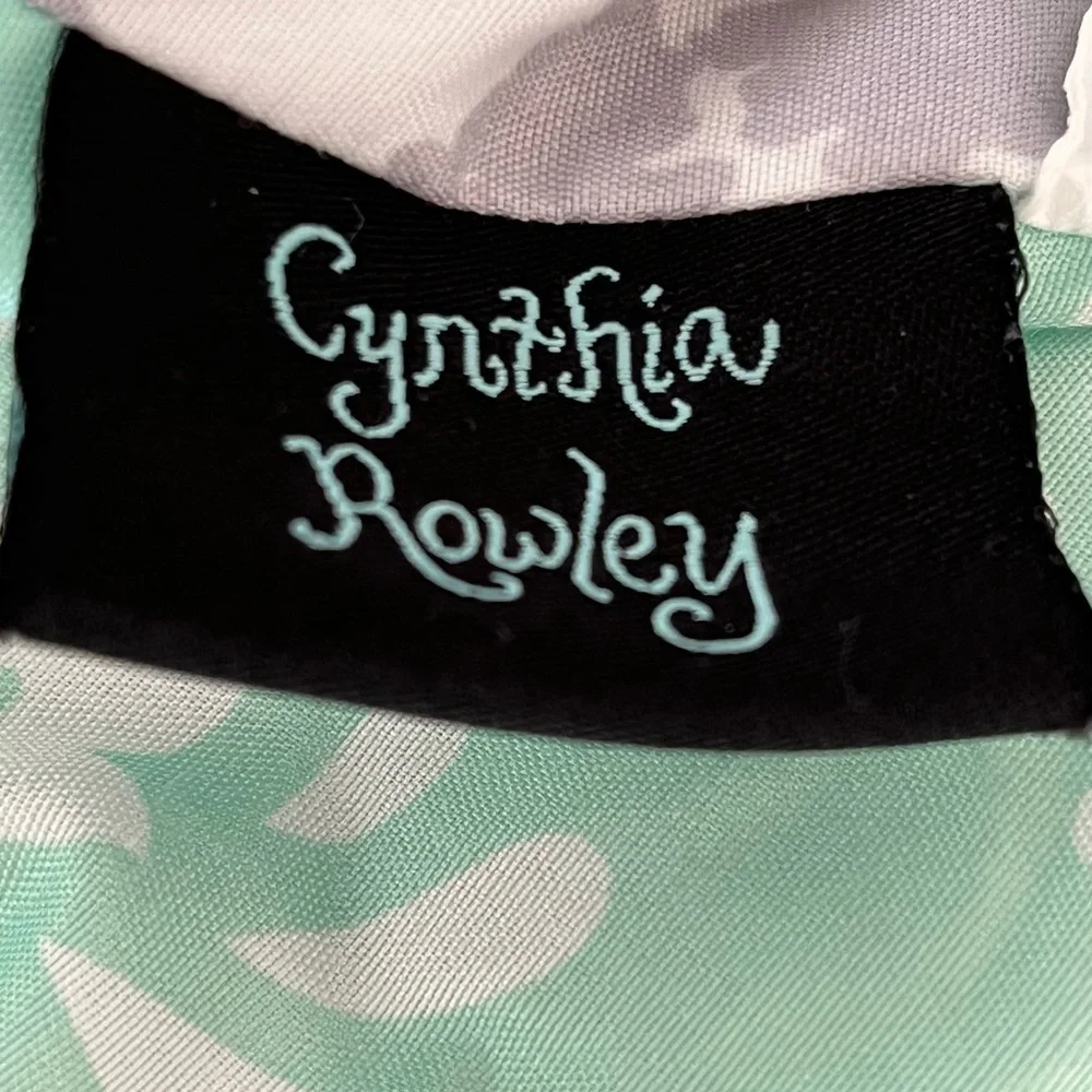 CYNTHIA ROWLEY Reversible Twin Comforter & Sham Set
